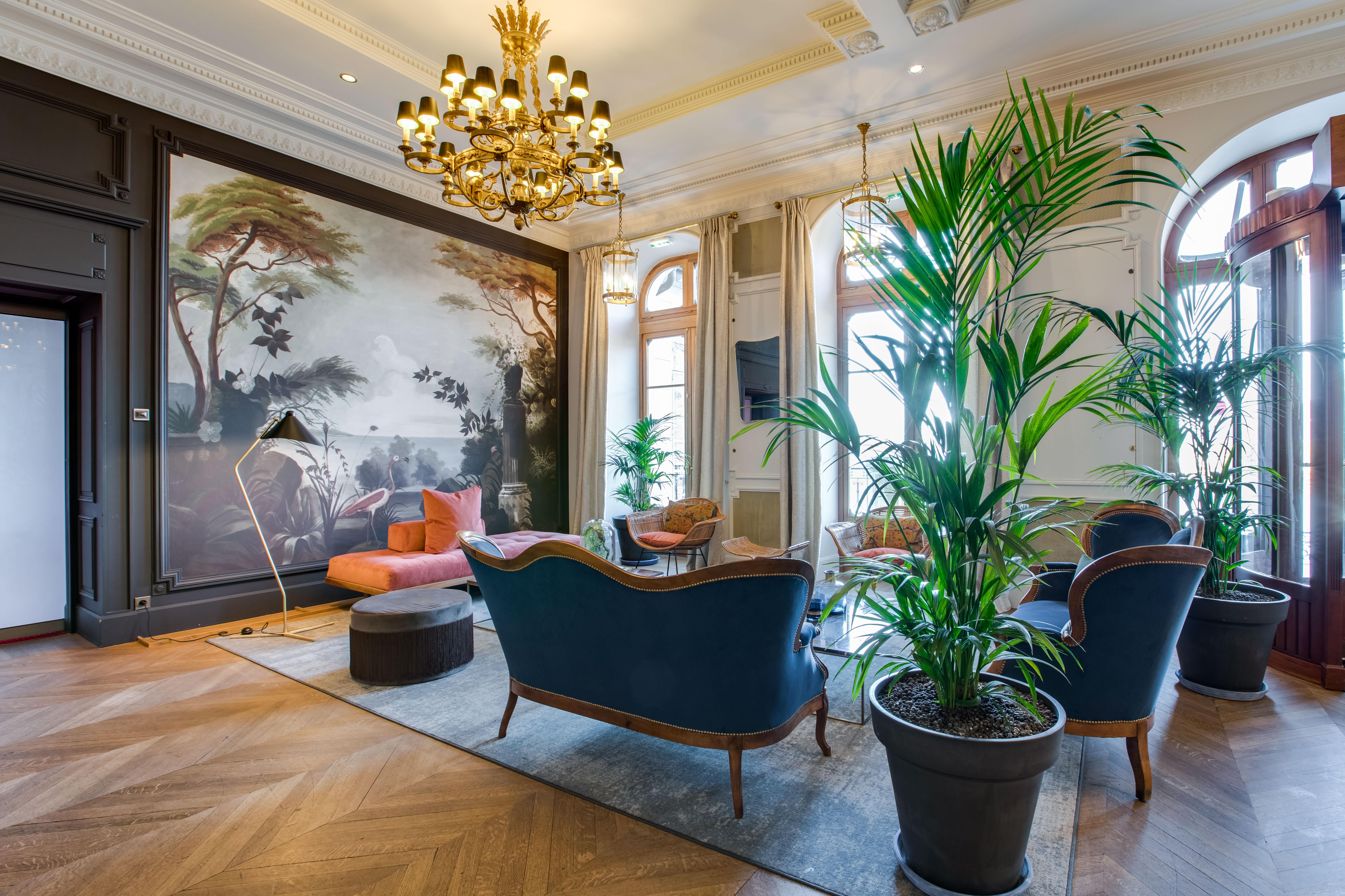Le Palace De Menthon Zewnętrze zdjęcie The lobby of the hotel